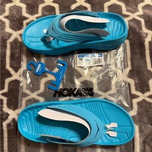 MEN’S HOKA ONE TURQUOISE FLIP FLOPS BRAND NEW